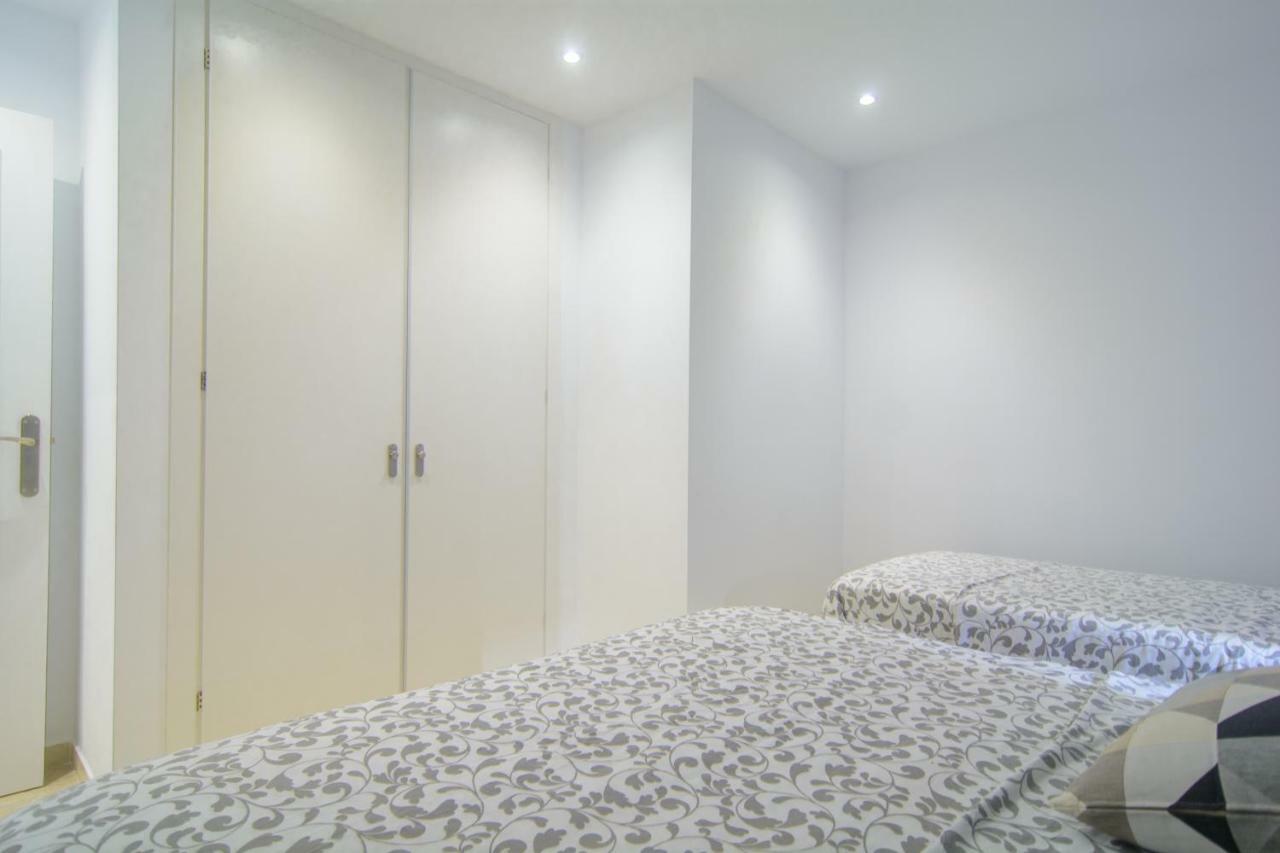 River Playa Beachfront Apartment, Large Terrace Fuengirola Exterior photo